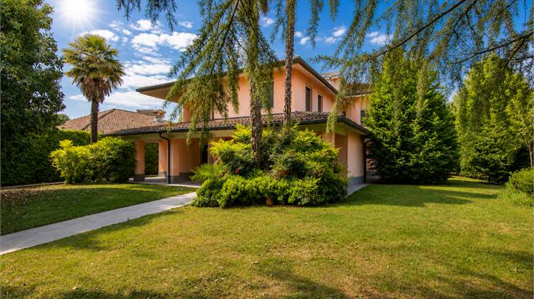 Luxury Villa singola Vicino a Milano &bull; Luxury Villa singola Vicino a Milano